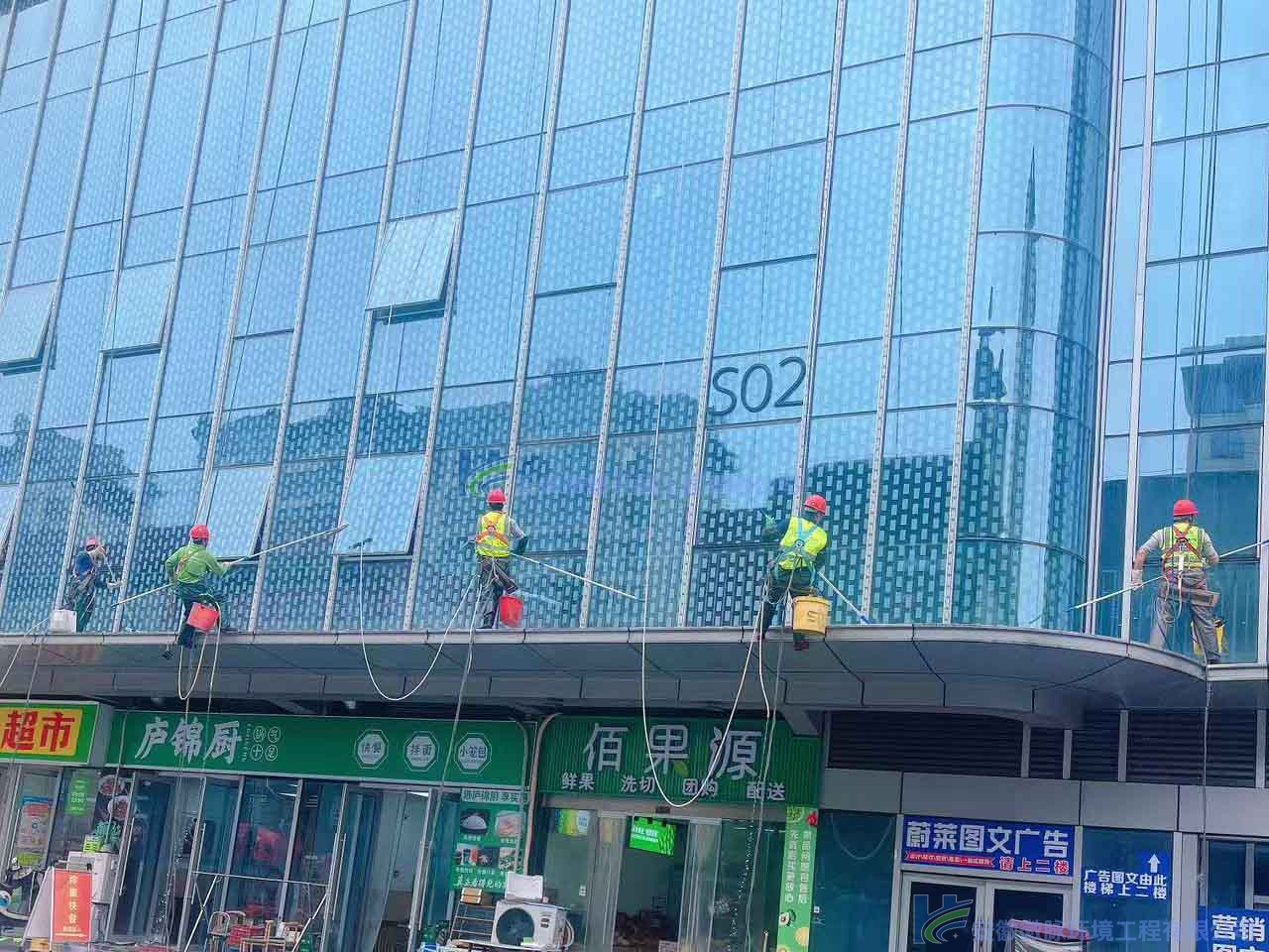 外墙清洗：焕新建筑容颜，守护人居环境